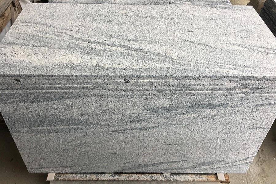 Negro Santiago Granite Flamed Tile